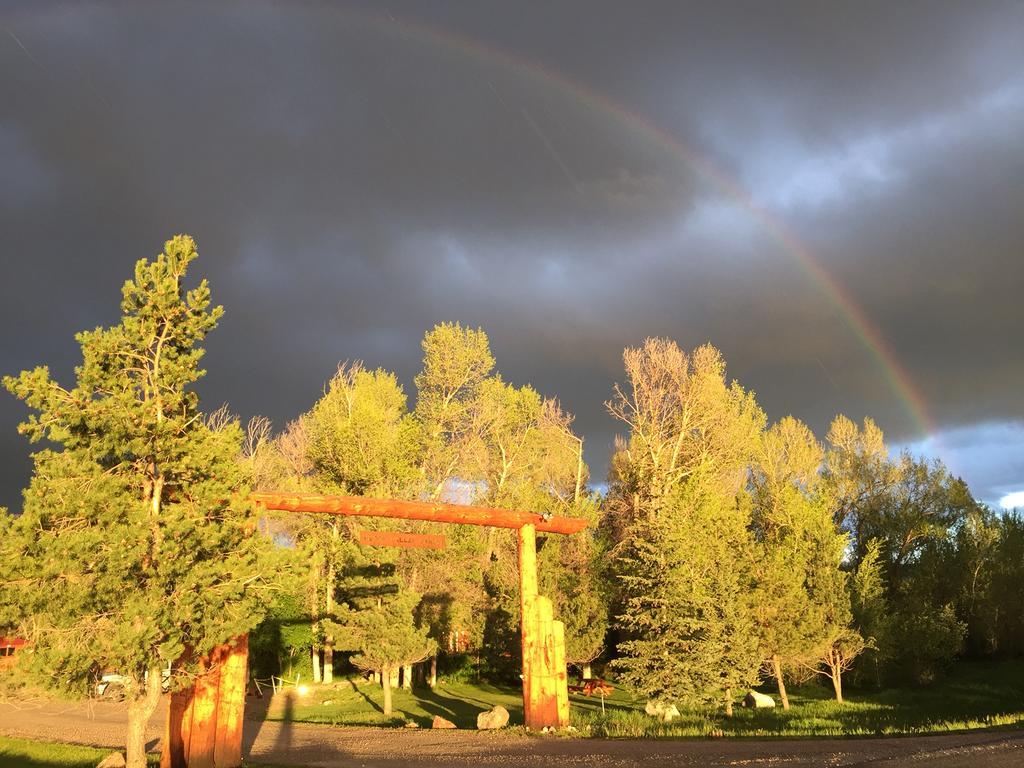 Teton Valley Cabins Дригс Екстериор снимка