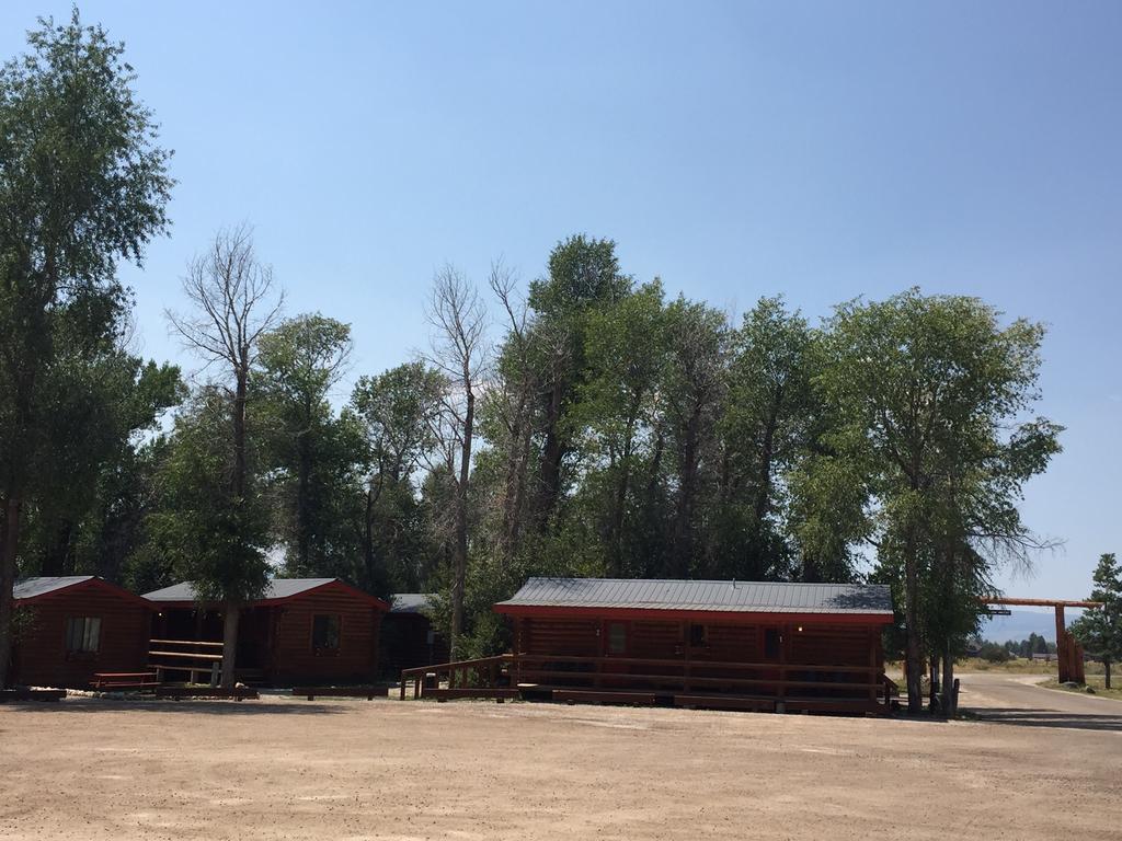 Teton Valley Cabins Дригс Екстериор снимка